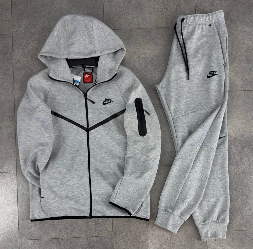 2x1: Tuta Nike Tech