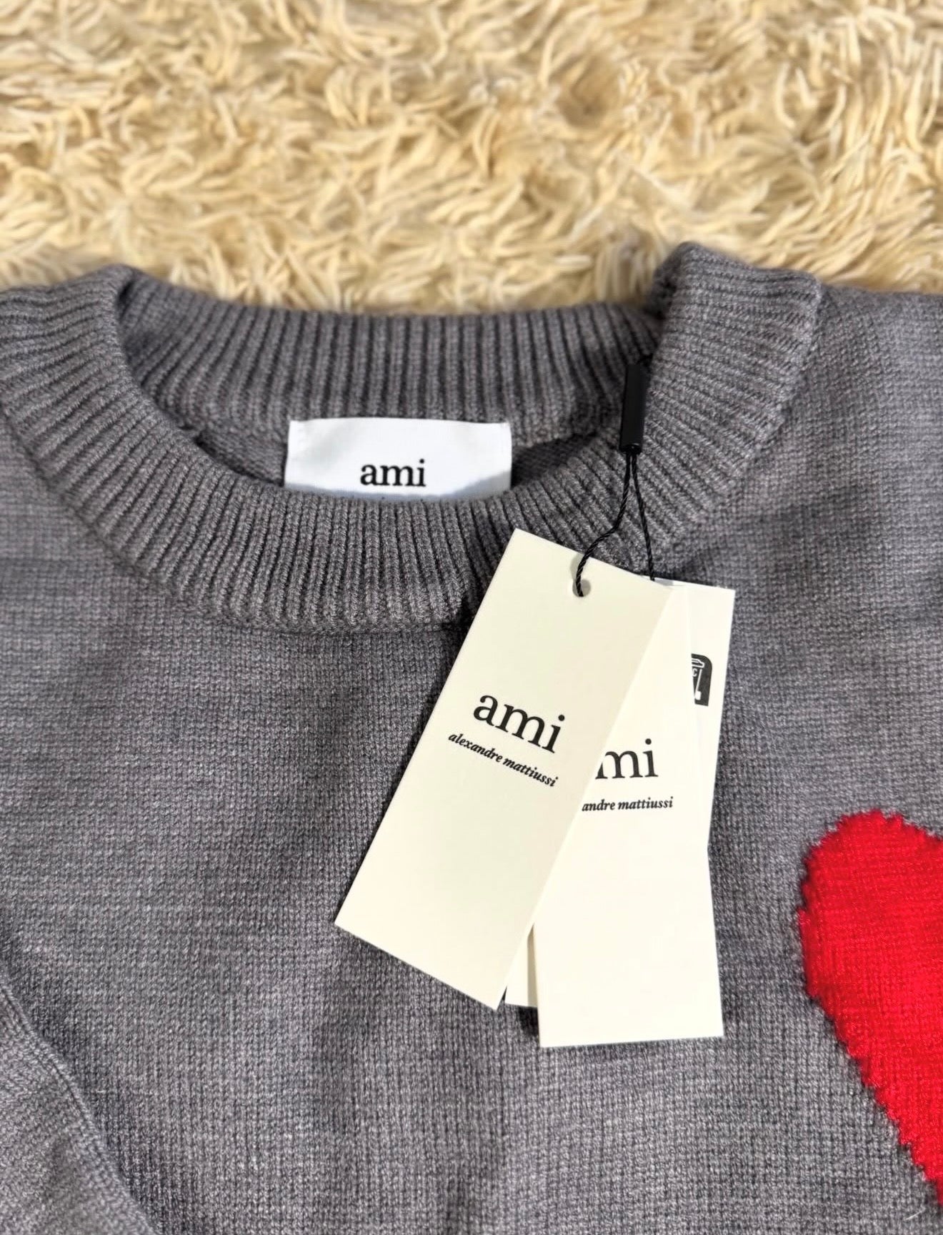 Pull Ami Paris