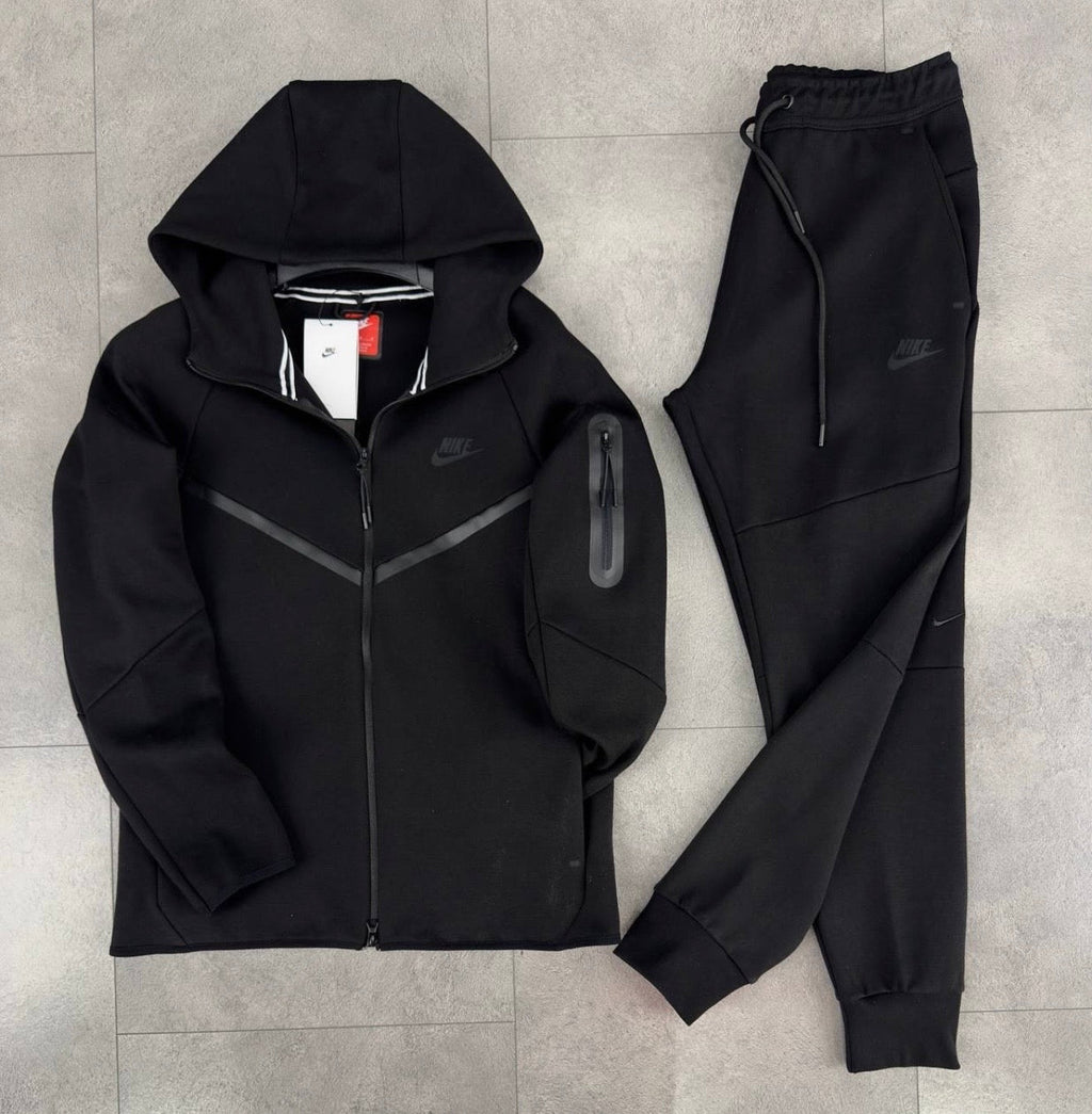 Tuta Nike Tech